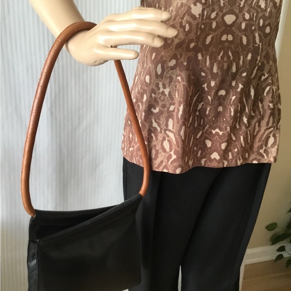 Black Leather  Bag with Tan Wood Handle - Picture 4 of 4